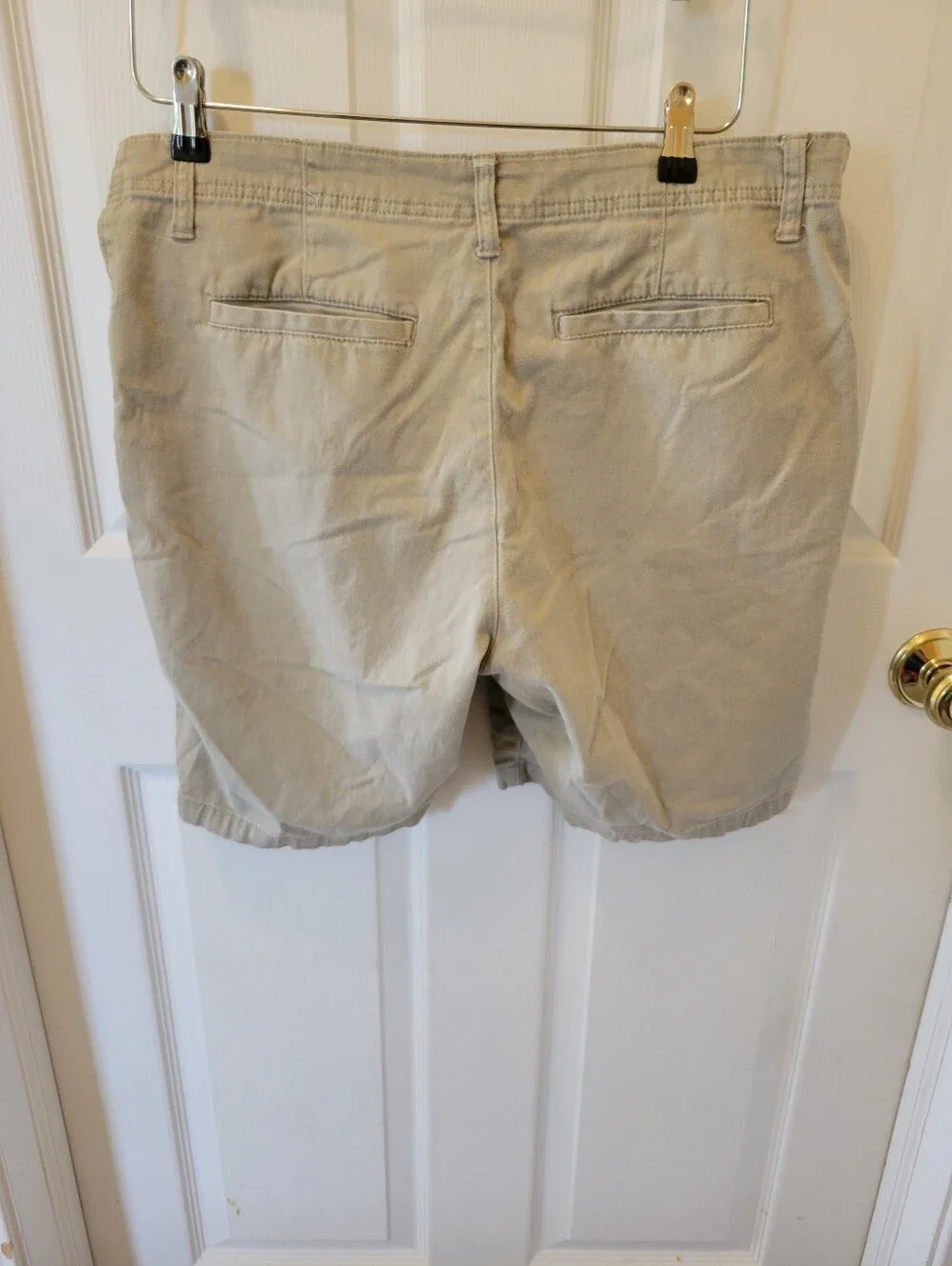 Men's Sz. 34 Beige Chino Shorts